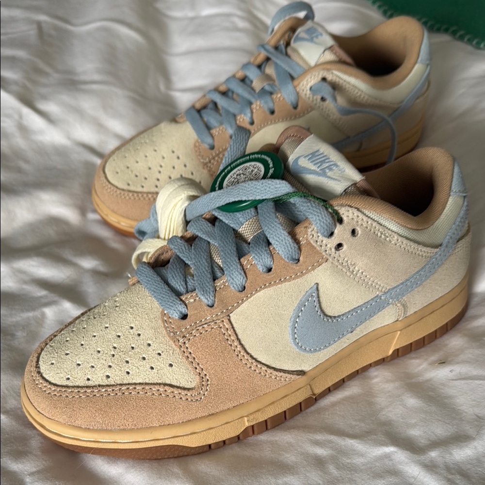 Nike dunk (6.5 womens) low sandrift light armory blue Sneakers